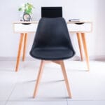 silla ema tulip negra